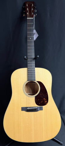 Martin Super D-18 Dreadnought Acoustic Guitar Gloss Natural Finish w/ Case