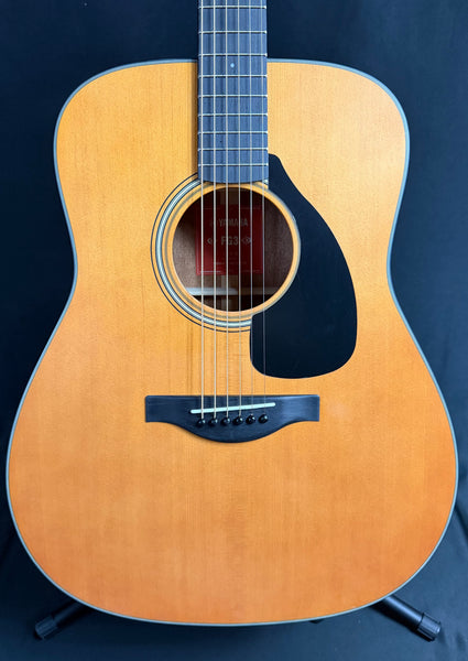Yamaha FG3 Red Label Dreadnought Acoustic Guitar Vintage Natural w/ Soft Case (078)