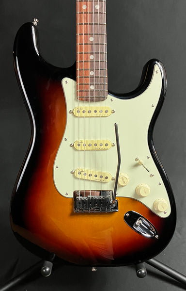 Fender American Ultra Stratocaster Electric Guitar Ultraburst Finish w/ OHSC