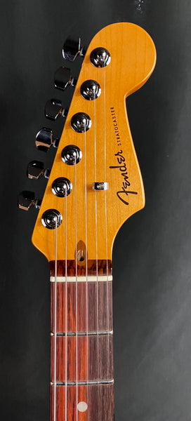 Fender American Ultra Stratocaster Electric Guitar Ultraburst Finish w/ OHSC