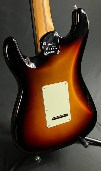 Fender American Ultra Stratocaster Electric Guitar Ultraburst Finish w/ OHSC