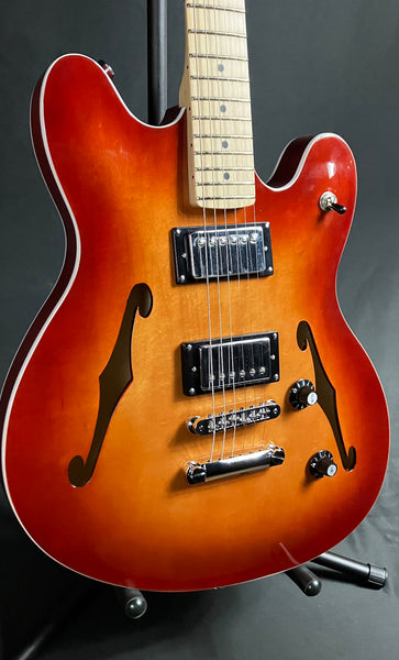 Squier Affinity Starcaster Delxue Semi-Hollow Electric Guitar Sienna Sunburst