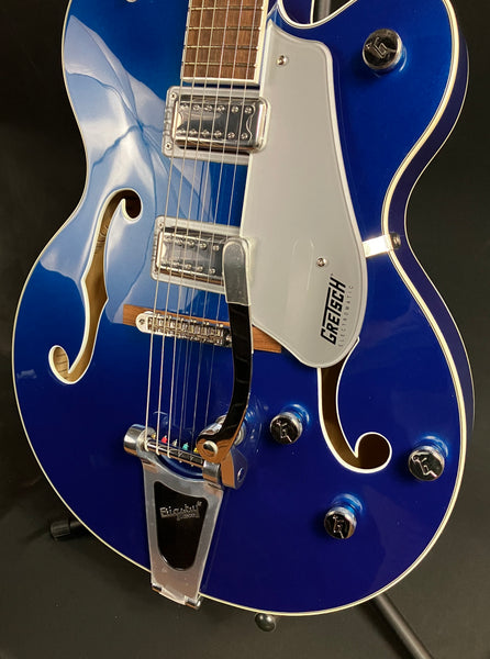 Gretsch G5420T Electromatic Hollow Body Electric Guitar Blue Azure Metallic (828)
