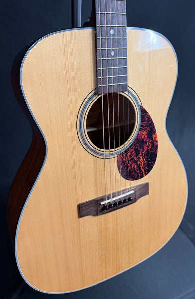 Blueridge BR-43 Grand Auditorium Acoustic Guitar Gloss Natural w/ K&K Pure Mini