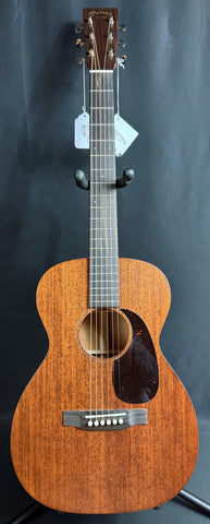 Martin 0-17 Standard Parlor Acoustic Guitar Mahogany w/ Hardshell Case