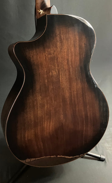 Breedlove Performer Pro Concerto CE Acoustic-Electric Guitar Aged Toner Natural w/ OHSC