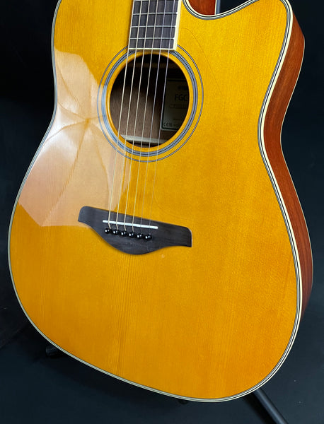 Yamaha FGC-TA VT Transacoustic Dreadnought Cutaway Acoustic-Electric Guitar Vintage Tint