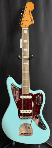 Squier FSR Classic Vibe 70's Jaguar Electric Guitar Daphne Blue Finish (542)