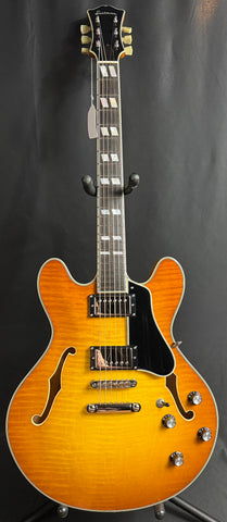 Eastman T486-GB Semi-Hollow Thinline Electric Guitar Goldburst w/ Case (402)