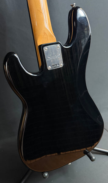 Squier Classic Vibe 70's Precision Bass 4-String Bass Guitar Gloss Black Finish (620)
