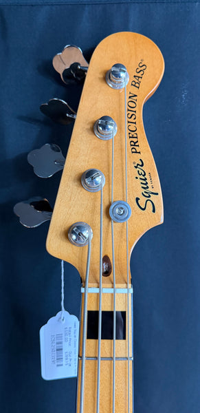 Squier Classic Vibe 70's Precision Bass 4-String Bass Guitar 3-Tone Sunburst (195)