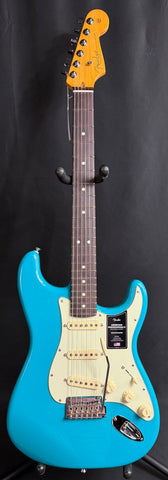 Fender American Professional II Stratocaster Electric Guitar Miami Blue w/ OHSC