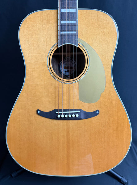 Fender King Vintage Dreadnought Acoustic-Electric Guitar Aged Natural w/ OHSC (659)