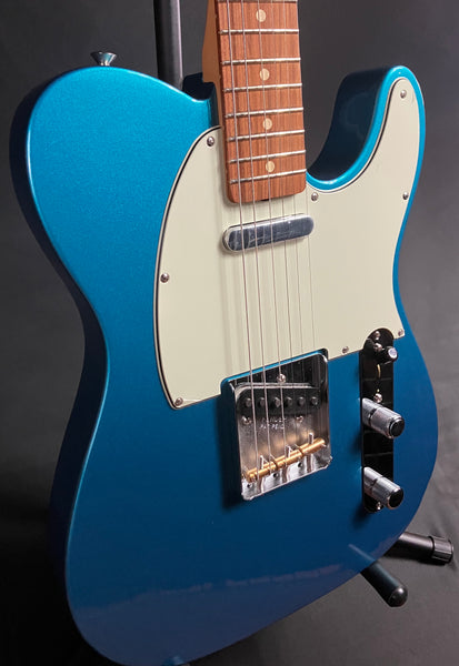 Fender Vintera '60s Telecaster Modified Electric Guitar Lake Placid Blue w/ Gig Bag