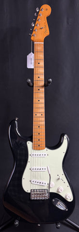 Fender Vintera II Road Worn '60s Stratocaster Electric Guitar Gloss Black w/ Case