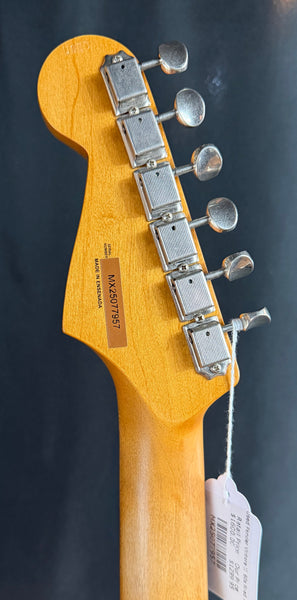 Fender Vintera II Road Worn '60s Stratocaster Electric Guitar Gloss Black w/ Case