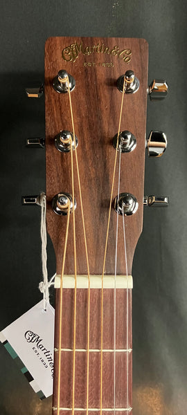 Martin Special OMC-10E Orchestra Cutaway Acoustic-Electric Guitar Natural Satin Finish