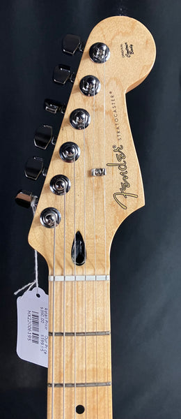 Fender Player Stratocaster Electric Guitar Buttercream Finish