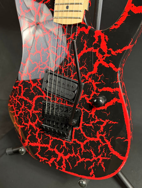 B.C. Rich Gunslinger Retro II Electric Guitar Red Crackle Finish