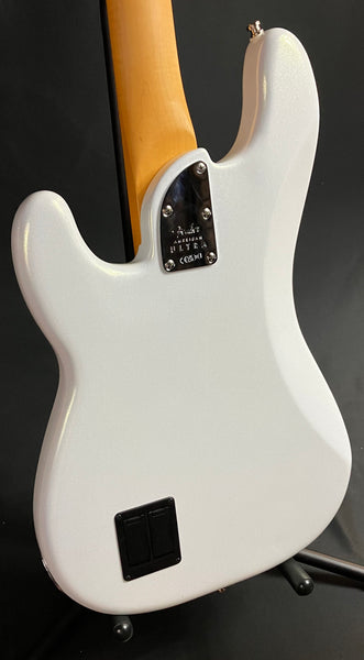 Fender American Ultra Precision Bass 4-String Bass Guitar Arctic Pearl w/ OHSC
