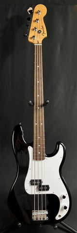 Fender Standard Precision Bass (2025) 4-String Bass Guitar Gloss Black Finish