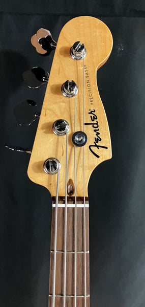 Fender Standard Precision Bass (2025) 4-String Bass Guitar Gloss Black Finish