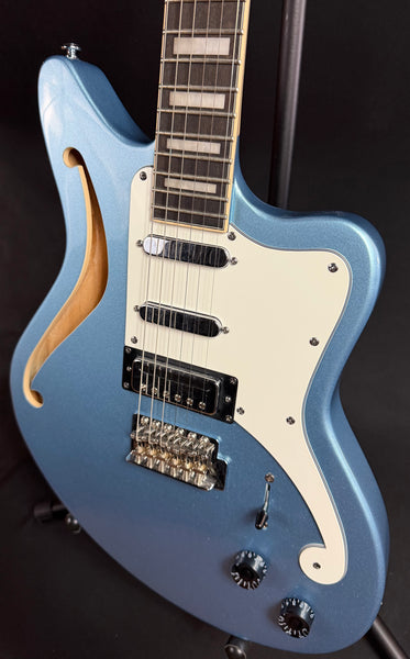 D'Angelico Premier Bedford SH Semi-Hollow Electric Guitar Ice Blue Metallic Finish