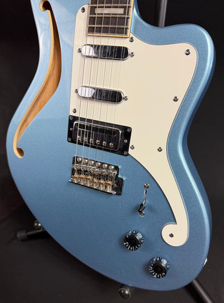 D'Angelico Premier Bedford SH Semi-Hollow Electric Guitar Ice Blue Metallic Finish