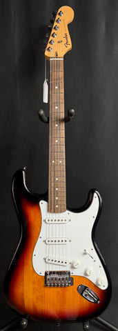 Fender Standard Stratocaster (2025) Electric Guitar 3-Tone Sunburst Finish (157)