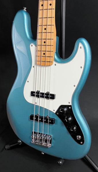 Fender Player Jazz Bass 4-String Bass Guitar Tidepool Finish