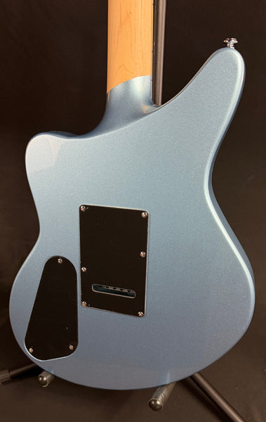 D'Angelico Premier Bedford SH Semi-Hollow Electric Guitar Ice Blue Metallic Finish