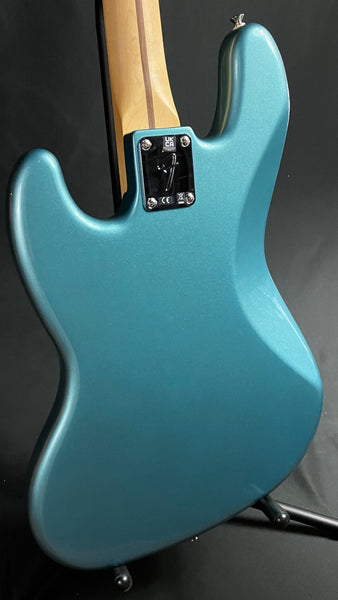 Fender Player Jazz Bass 4-String Bass Guitar Tidepool Finish