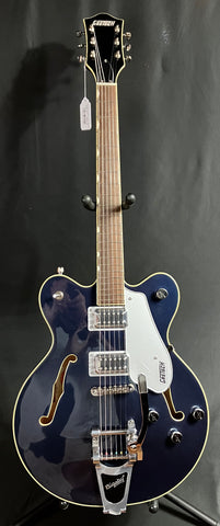 Gretsch G5622T Electromatic Semi-Hollow Body Electric Guitar Midnight Sapphire Finish