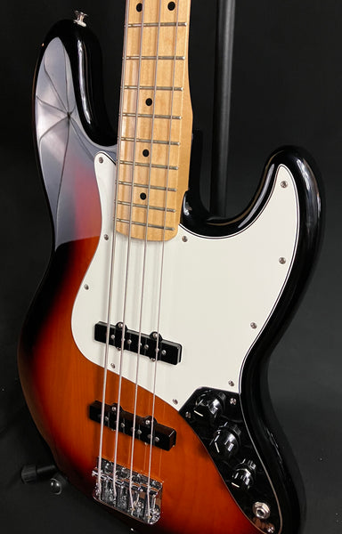 Fender Player Jazz Bass 4-String Bass Guitar 3-Tone Sunburst Finish