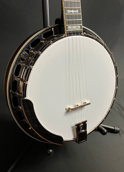 Gold Tone Mastertone™ OB-2 Bowtie 5-String Bluegrass Banjo Vintage Sunburst w/ Case