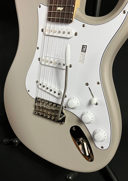 Paul Reed Smith PRS Silver Sky John Mayer Electric Guitar Moc Sand Satin w/ Gig Bag