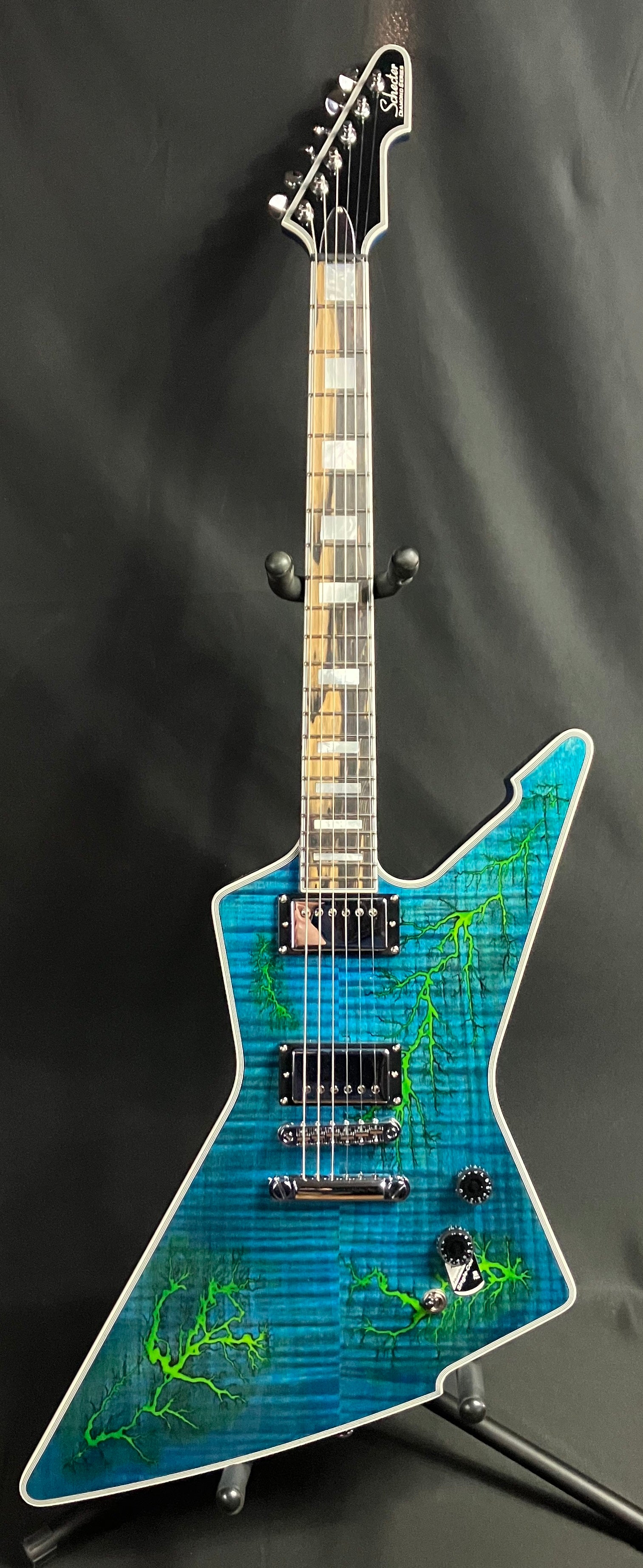 ギター verre ver2.0 Solar Guitars announces two new chug-worthy signature