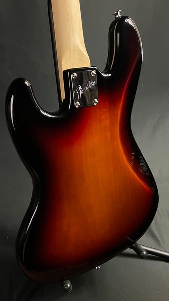 Fender American Performer Jazz Bass 4-String Bass Guitar 3-Tone Sunburst w/ Gig Bag (655)