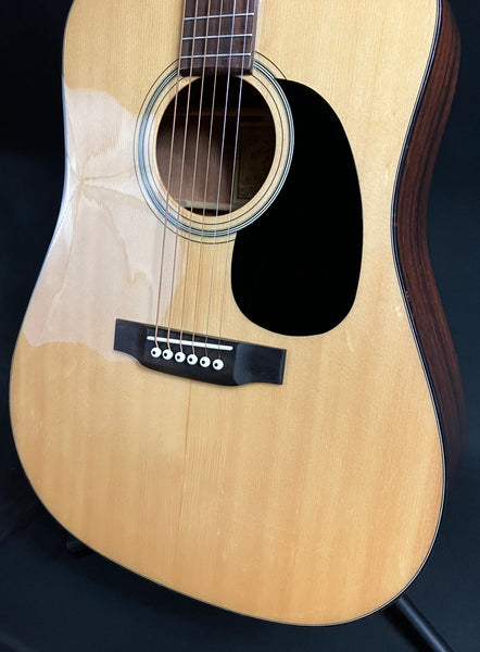 Recording King RD-318 Aged Adirondack Dreadnought Acoustic Guitar Natural