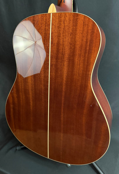 Yamaha LL16M Mahogany Dreadnought Acoustic-Electric Guitar Natural w/ Case (543)