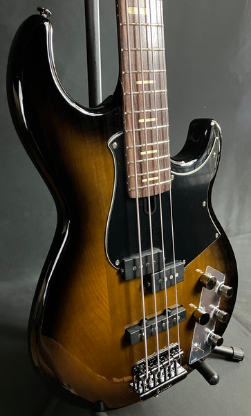 Yamaha BB734A Broad Bass 4-String Bass Guitar Dark Coffee Sunburst w/ Gig Bag (032)