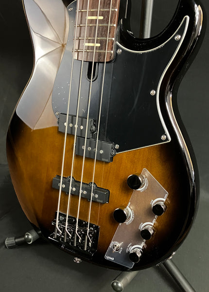 Yamaha BB734A Broad Bass 4-String Bass Guitar Dark Coffee Sunburst w/ Gig Bag (069)