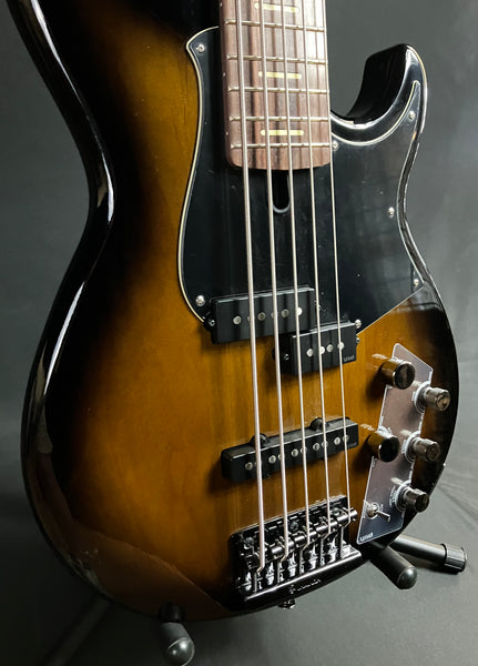Yamaha BB735A Broad Bass 5-String Bass Guitar Dark Coffee Sunburst w/ Gig Bag (142)
