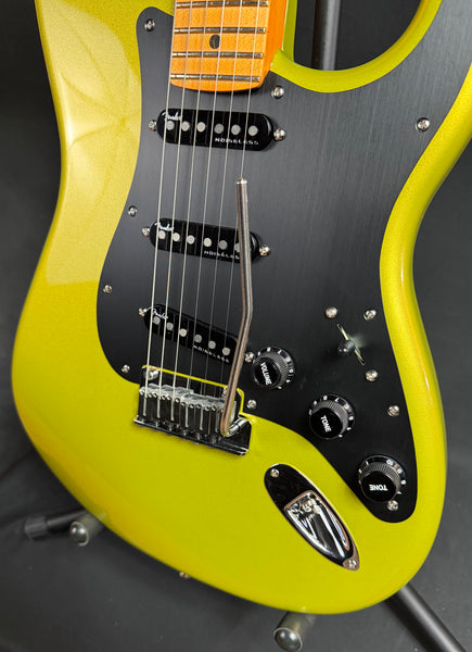 Fender American Ultra II Stratocaster Electric Guitar Solar Flare Finish w/ OHSC