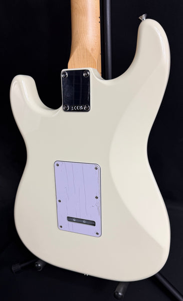 Fender Standard Stratocaster (2025) Electric Guitar Olympic White Finish (630)