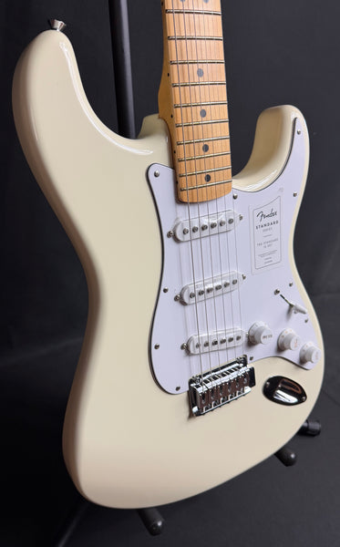 Fender Standard Stratocaster (2025) Electric Guitar Olympic White Finish (000)