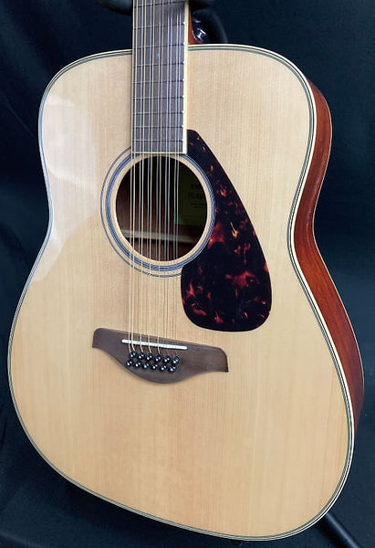 Yamaha FG820-12 12-String Dreadnought Acoustic Guitar Gloss Natural