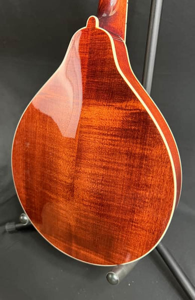 Kentucky KM-152 Standard A-Style Mandolin Amber Top Finish w/ Gig Bag