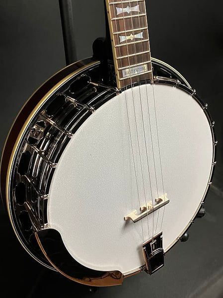 Gold Tone Mastertone™ OB-2 Bowtie 5-String Bluegrass Banjo Vintage Sunburst w/ Case