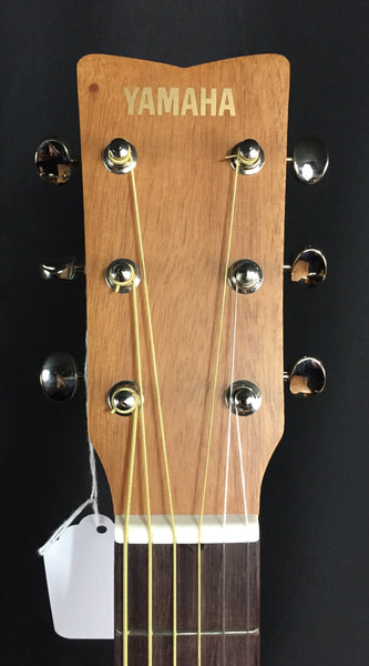 Yamaha JR1 3/4 Size Travel Acoustic Guitar with Gig Bag
